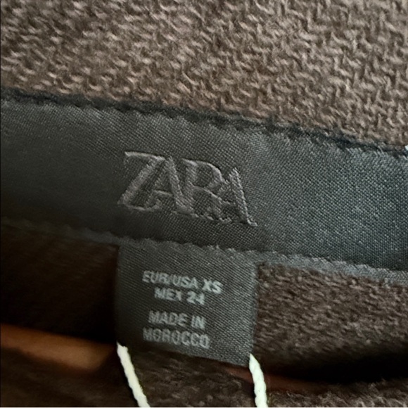 ZARA oversized wool blend short coat with scarf - Picture 4 of 8